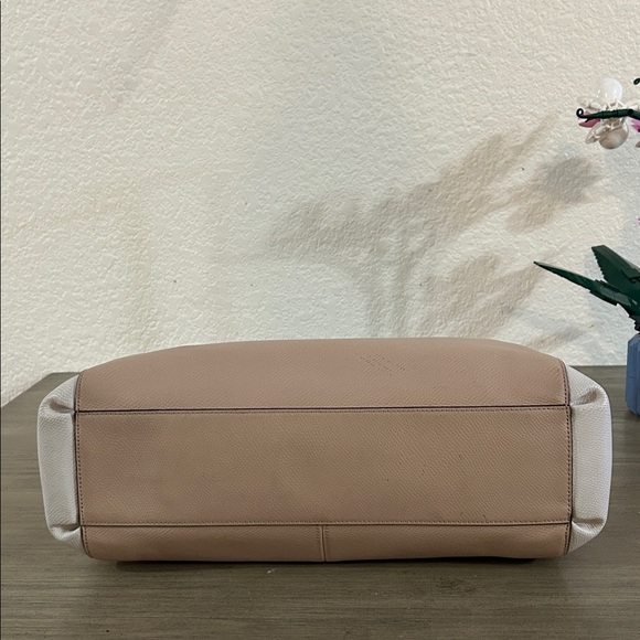 Coach Christie Carryall Purse Leather Exotic Embossed Leather Straps Crossbody - Picture 9 of 16